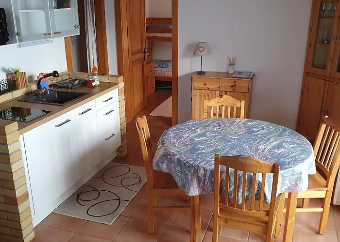Appartement Les Rhodos 1 *